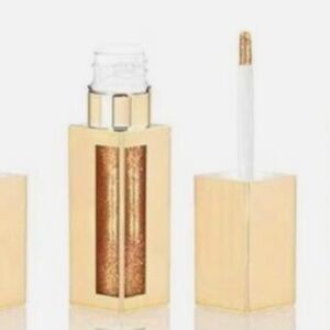 Scott Barnes lipgloss